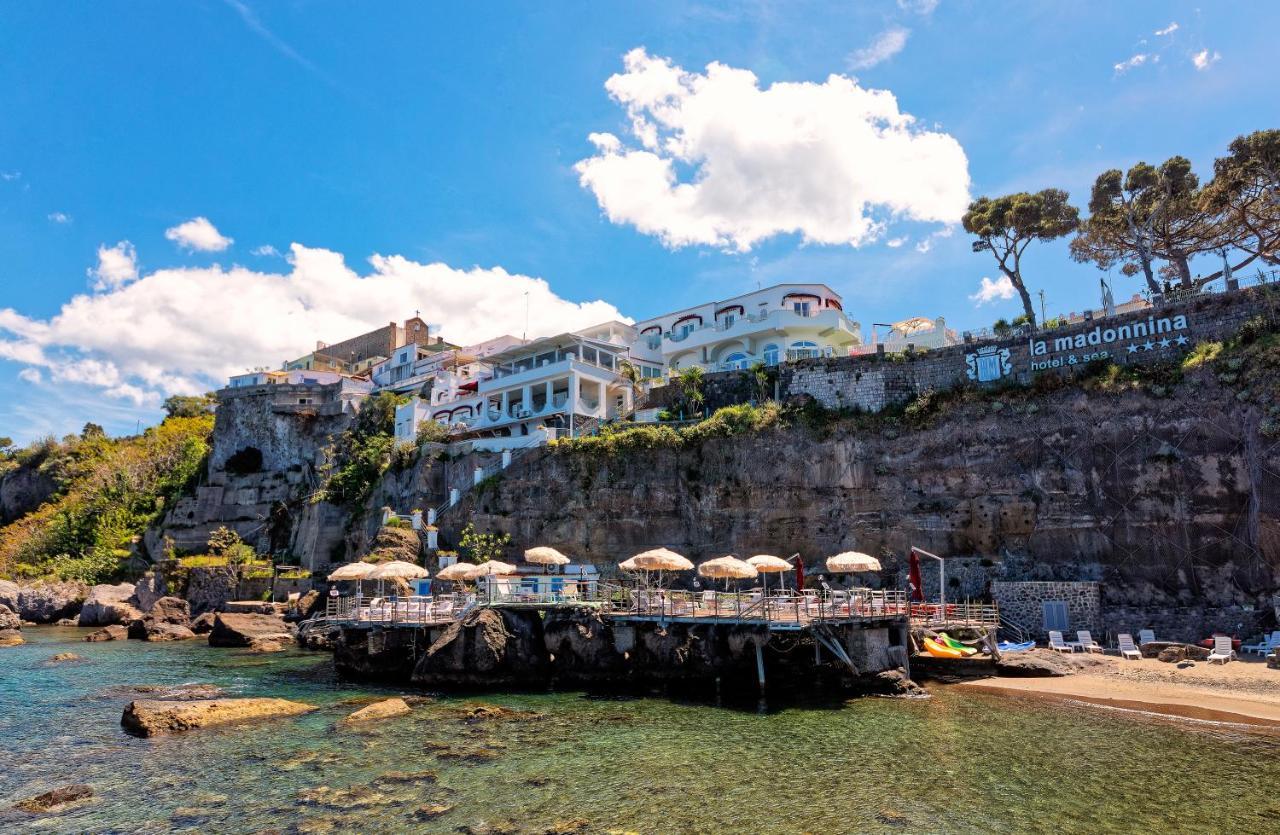 Hotel La Madonnina Casamicciola Terme Buitenkant foto