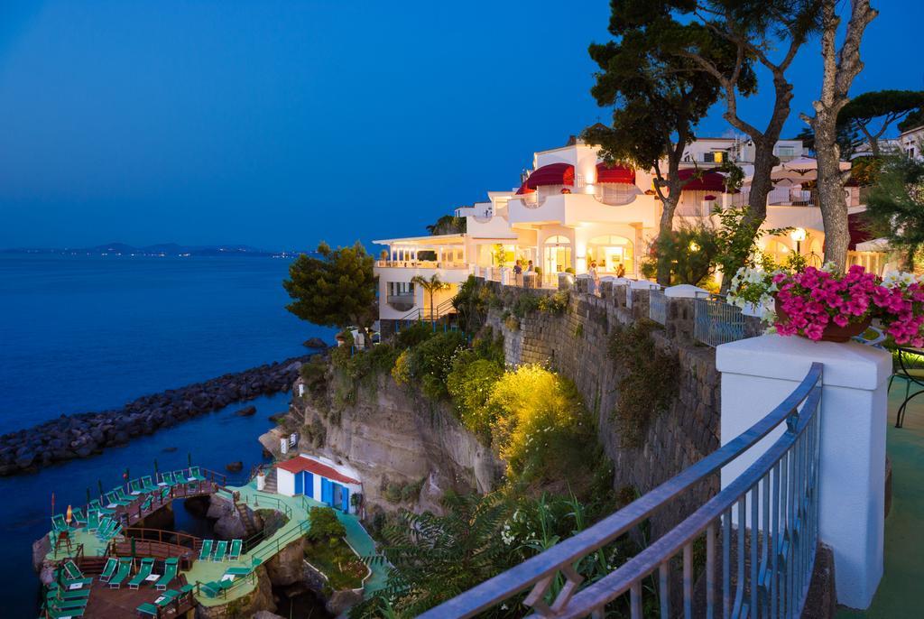 Hotel La Madonnina Casamicciola Terme Buitenkant foto